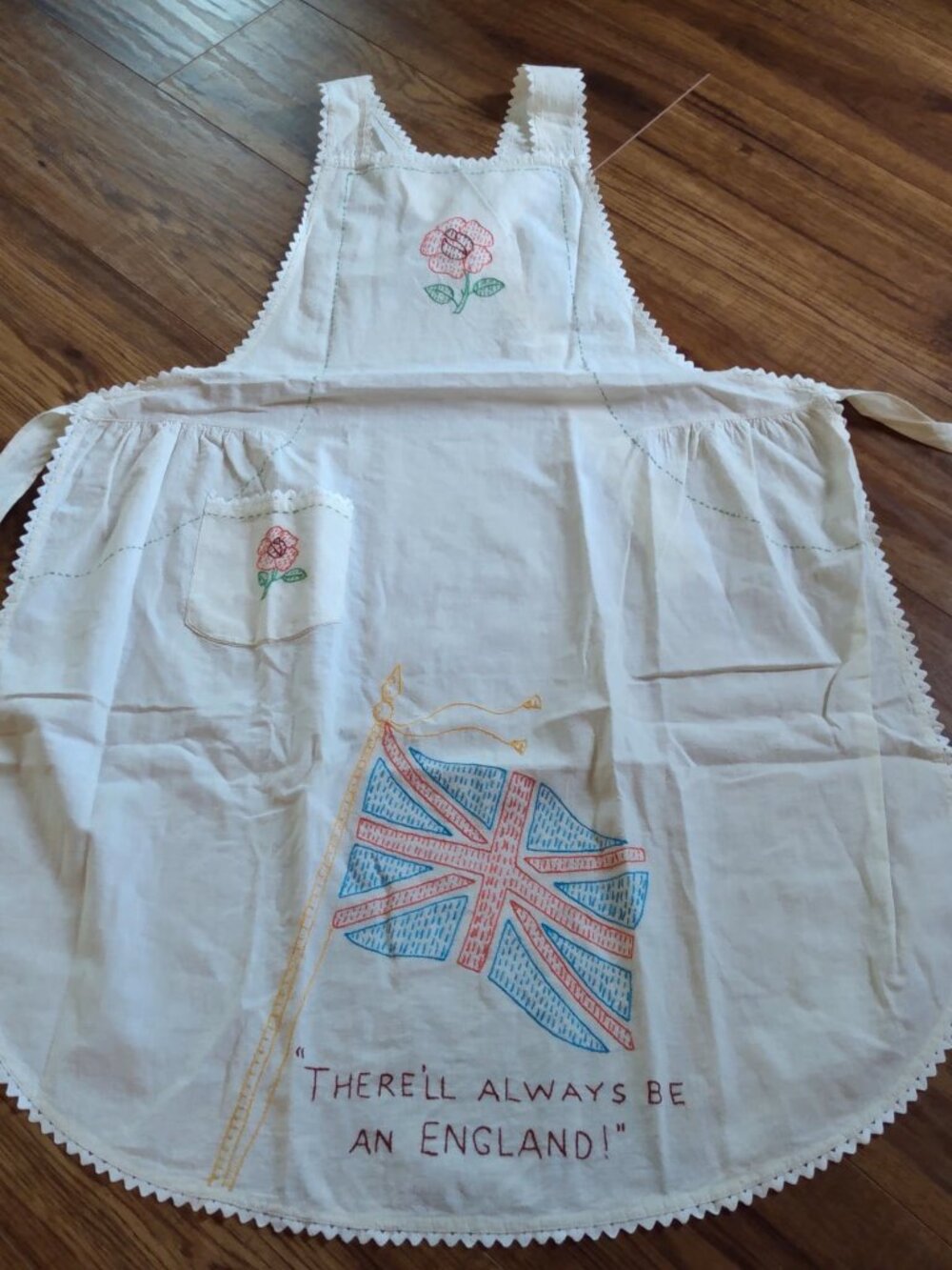 Vintage Full Apron England Flag Handmade Embroidered T-Back Pinafore British